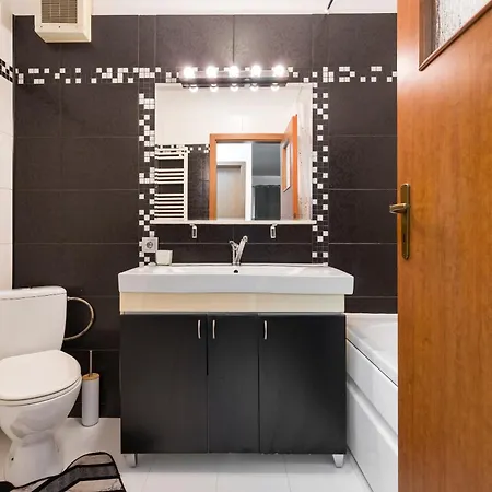 Planorama - Near Veranda Mall * Bukarest