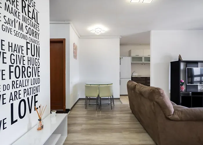 Planorama - Near Veranda Mall Apartament *