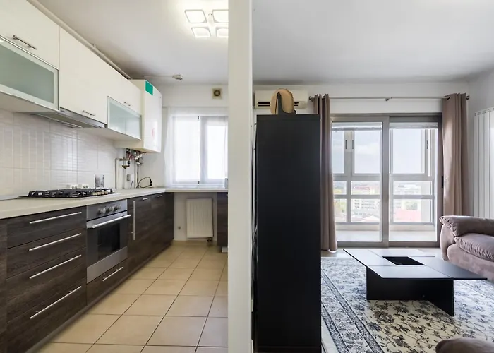 Planorama - Near Veranda Mall Apartament